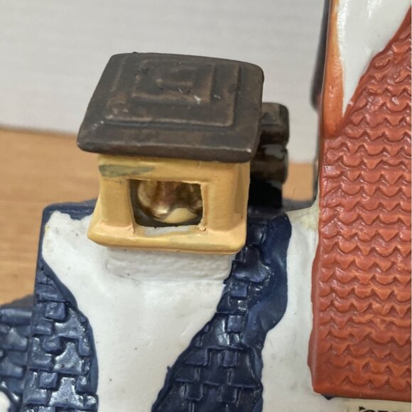 Vtg Lemax Dickensvale Olde School Building w Bell Christmas Village House 1993 - Picture 7 of 12